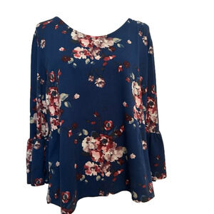 Como Vintage Bell Sleeve Floral Top